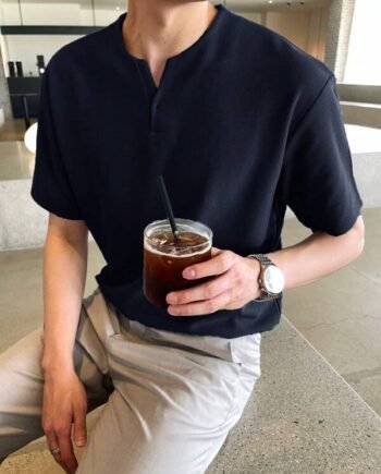 DAZY Men Solid Notched Neck Tee (free size)